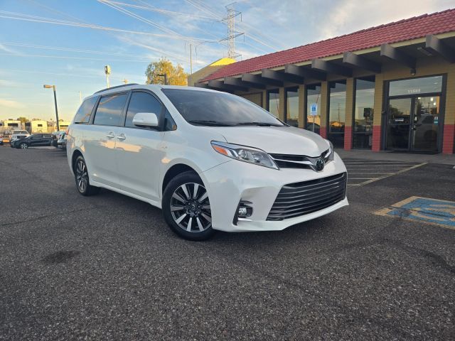 2018 Toyota Sienna