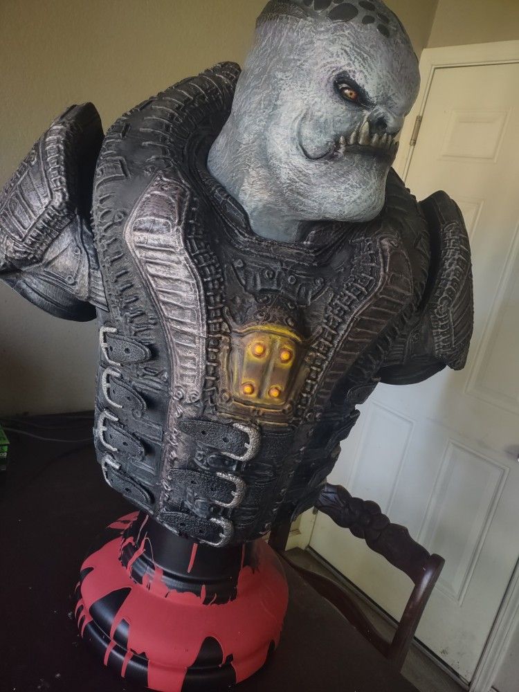 Custom 3D Printed GEARS Of WAR General Raam Bust Statue