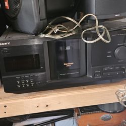 Cd Player  Sony 200