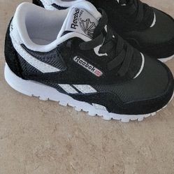 Reebok Toddler Size 5 
