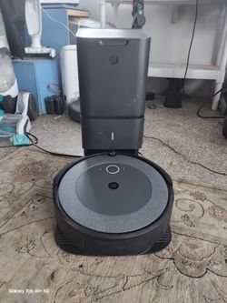Robot vacuum cleaner