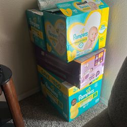 Pampers/diapers