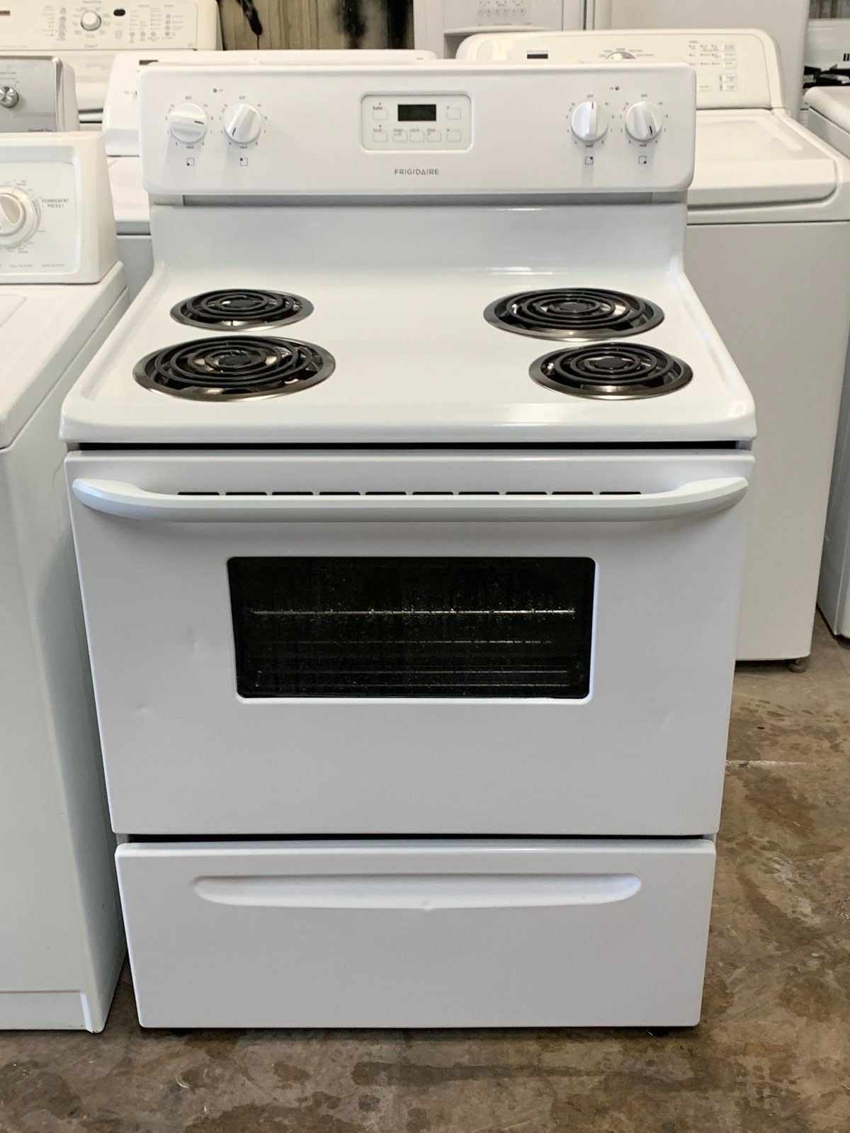 Frigidaire electric stove with warranty