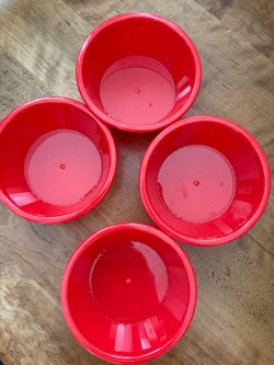 Red Plastic Bowls Set of 4