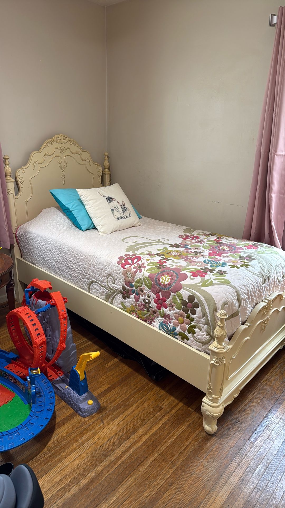 Princess Twin Bed ( Frame Only )