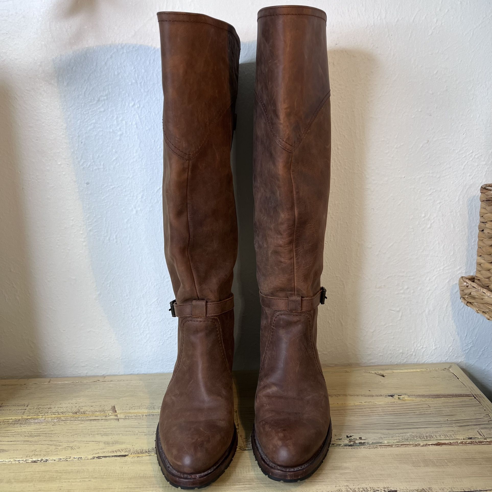 Frye dorado Lug Sole Leather Equestrian Boots Women 9 Brown 76835 Made in Spain