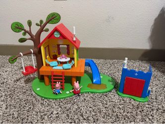 Peppa pig Tree house and peppa pig and george