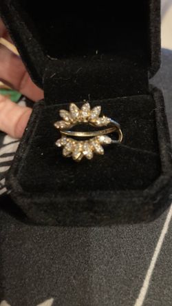 One carat, 14 karat gold jacket