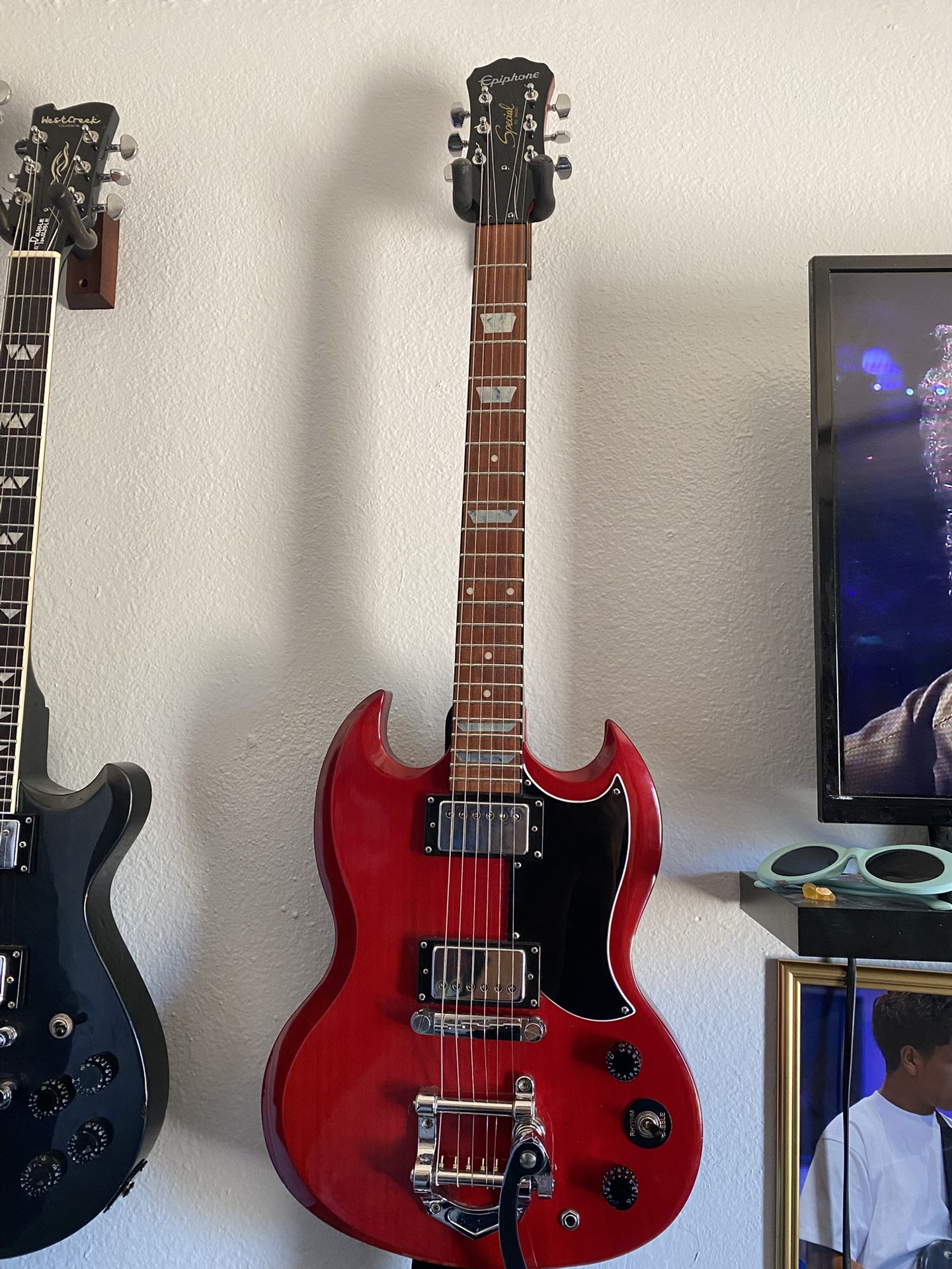 Modded Epiphone SG Cherry Solid Body