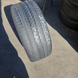 One 275/45/20 Bridgestone Alenza Run Flat 