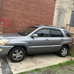 KIA SPORTAGE AWD 2005