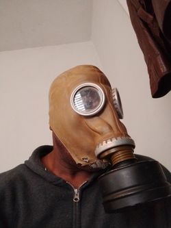 Gas mask