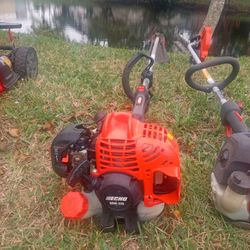 Echo Weed Wacker Almost New  140