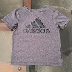 NEW  with Tags Little Boys Adidas Logo Gray T-Shirt Size 4XS. Used In Good