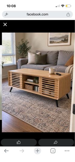 Two-tone coffee table with lift top
