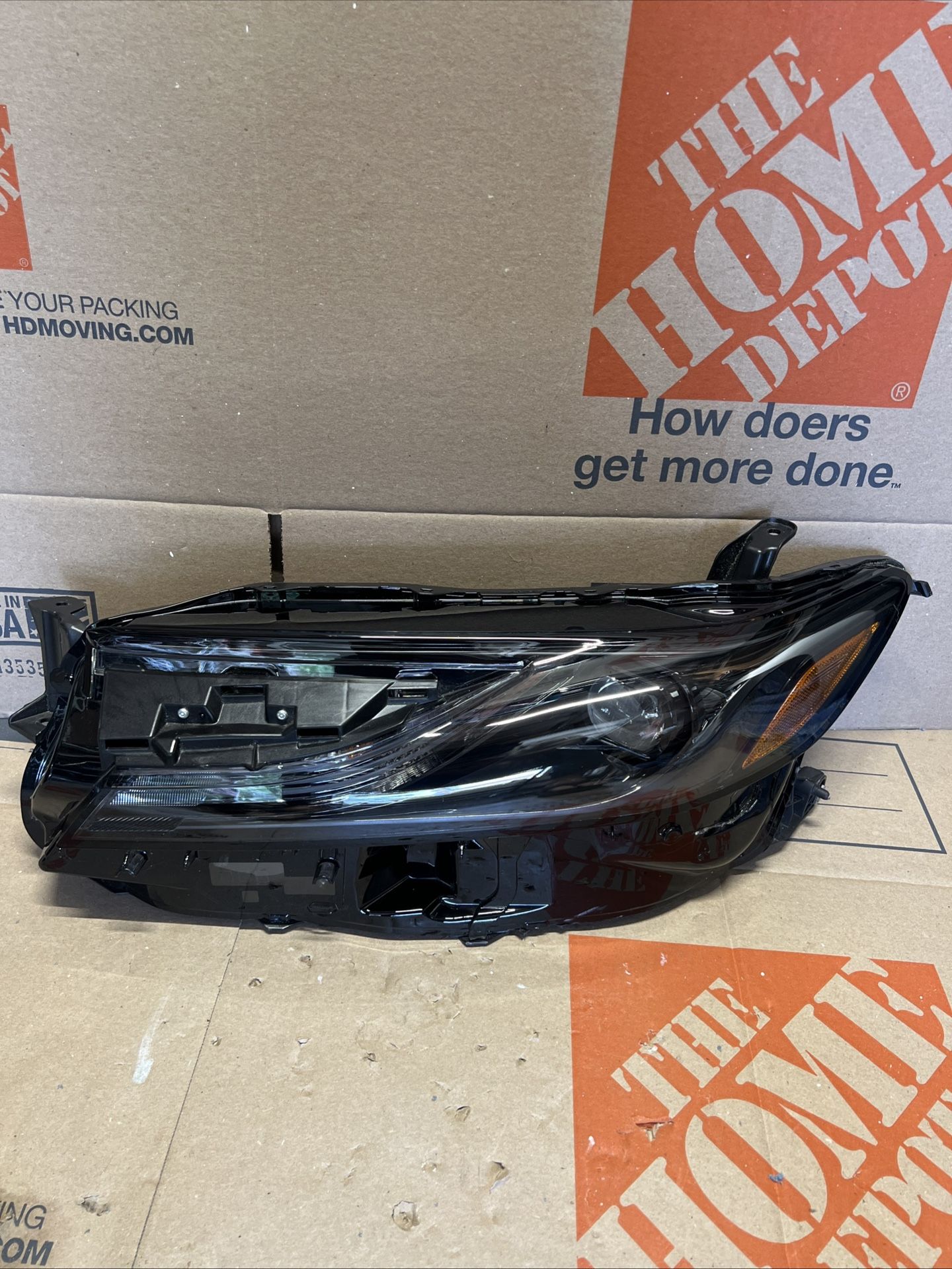 OEM 25, 26 TOYOTA CAMRY LED HEADLIGHT
