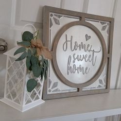 Metal Ans Wood Wall Decor 17x17" And Silar Lanter All $24 Near Beltway 8 And 45s Zip Code 77075