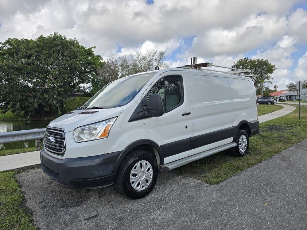 2016 Ford Transit