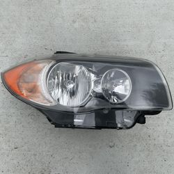 128i 135i E82 Passenger  Side Halogen Headlight 2008-2010
