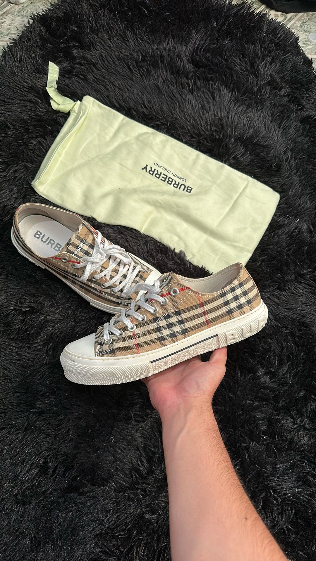 Burberry Chuck Size 45 Fits 11.5-12.5 With Dust Bag 