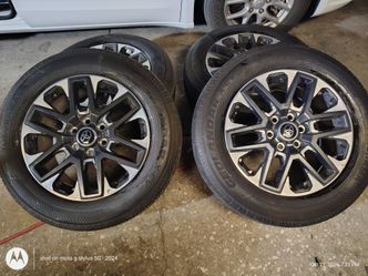 2024 Toyota tundra wheels and tires like new only 1000.00 for the set