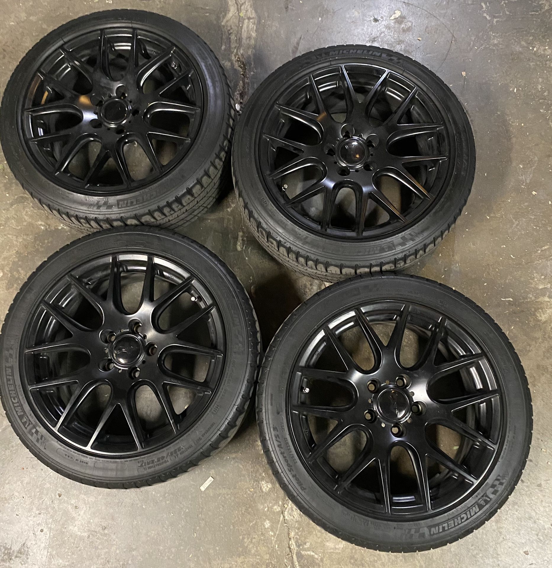 17 Inch staggered black wheels, rims with tires
