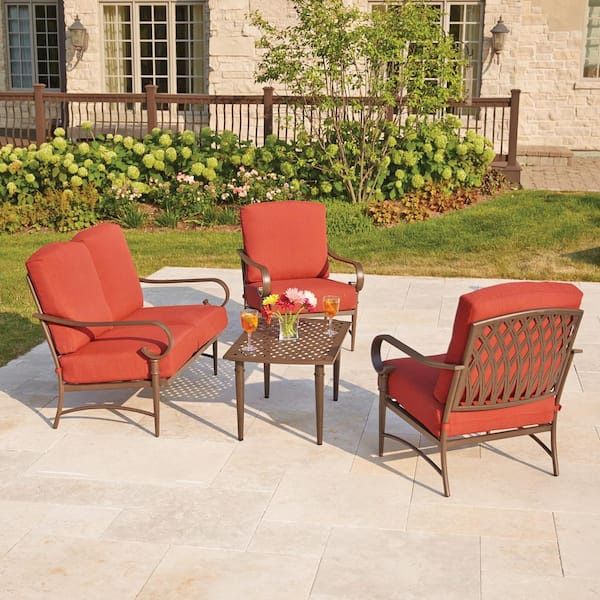 Hampton Bay Oak Cliff 4-Piece Patio Set – NEW (Chili)