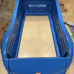Little tikes racing car bed