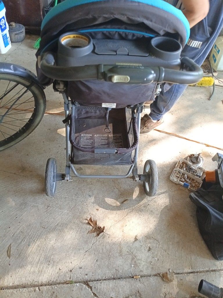 Three Wheel Baby Stroller