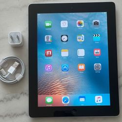 iPad 2 , iCloud Unlocked,   Wi-Fi  Internet Access  , Excellent Condition Like New 
