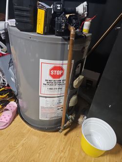Hot water heater