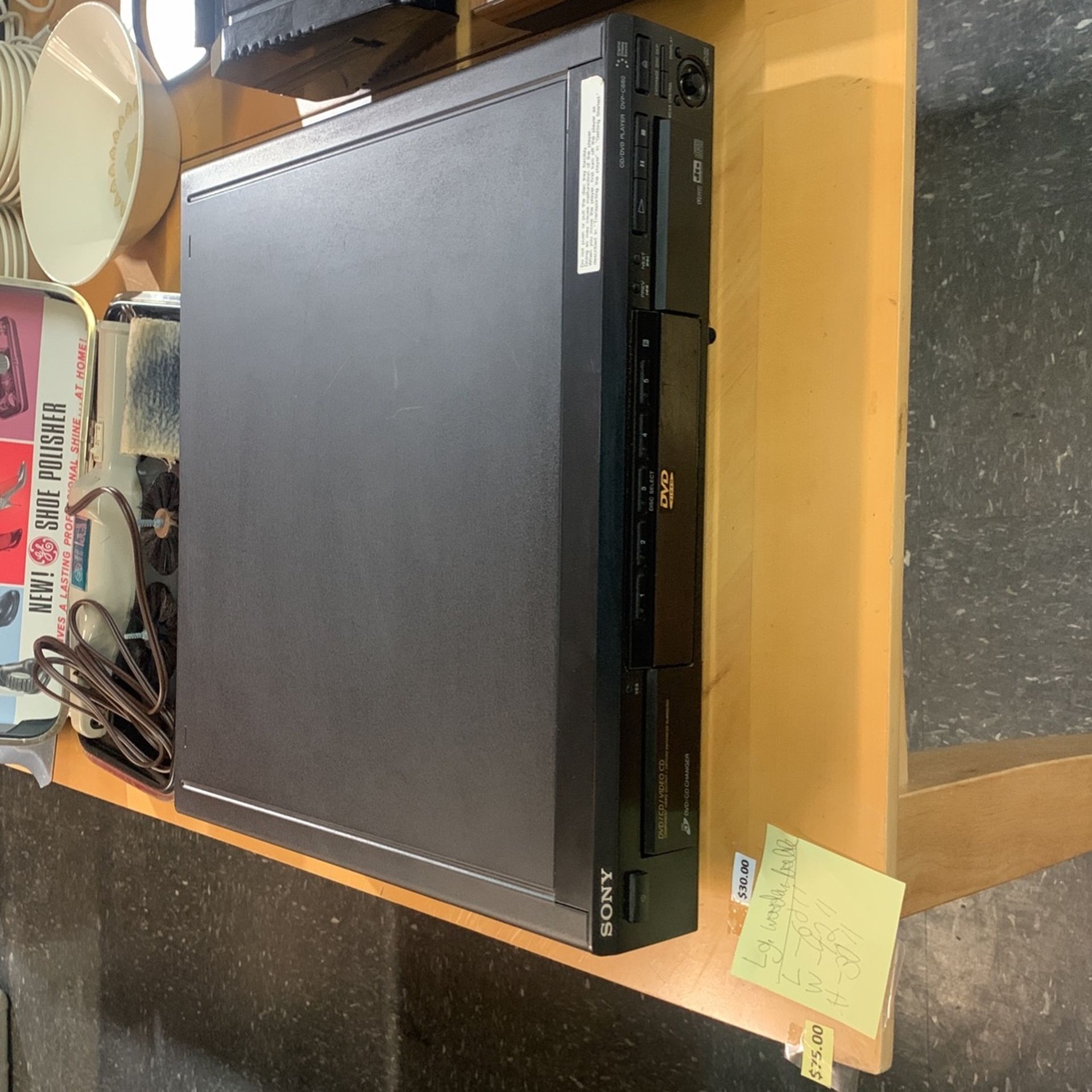 Sony 5-Disc DVD/CD PLAYER