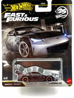 Hot Wheels Premium Fast & Furious 1:64 Scale Diecast Model - NISSAN 350Z CUSTOM