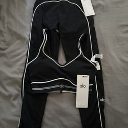 Alo Yoga Set 