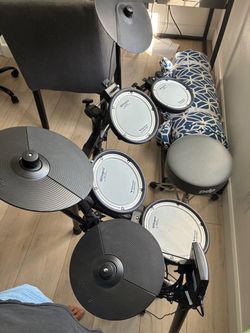 Roland TD-1DMK Electric Drum Set