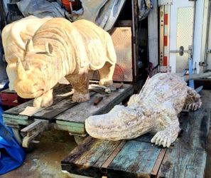 Onix And Marble Sculptures