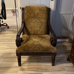 Used King Size Chair