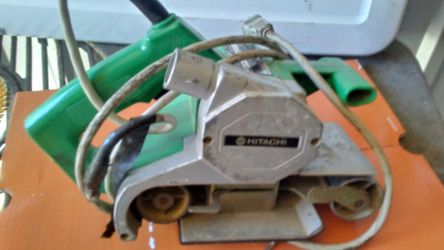 Hitachi Belt Sander