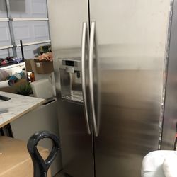 Samsung Refrigerator 