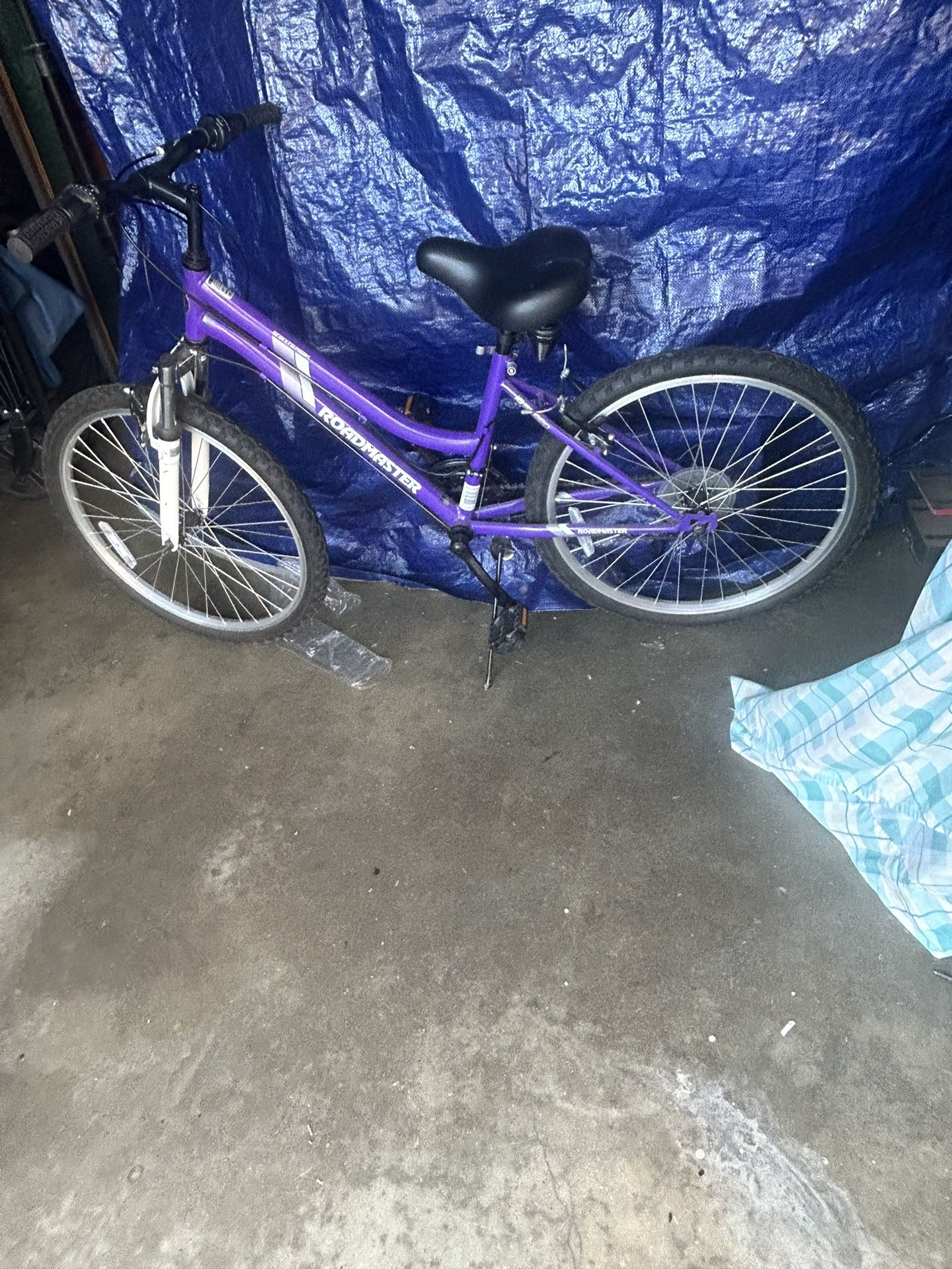 26 Inch Huffy Bike  And Roadmaster Girls Bike