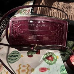 Michael Kors Jet Set Purse 