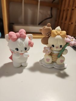 Set of Mikko figurines