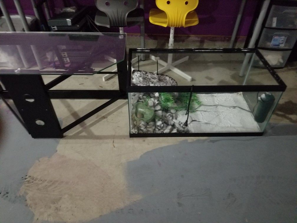Fishtank With Stand