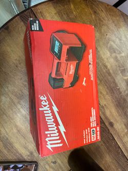 Milwaukee M18 Inflator 2848-20 Tool Only