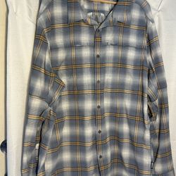 Men's REI Co-op shirt in a blue and brown plaid pattern XL size