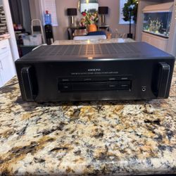 Onkyo M-501 Power Amplifier