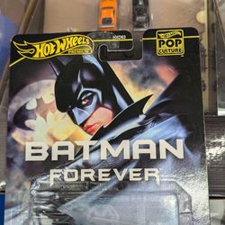 Hot Wheels BATMAN FOREVER