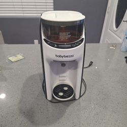 Baby Brezza Excellent Condition 