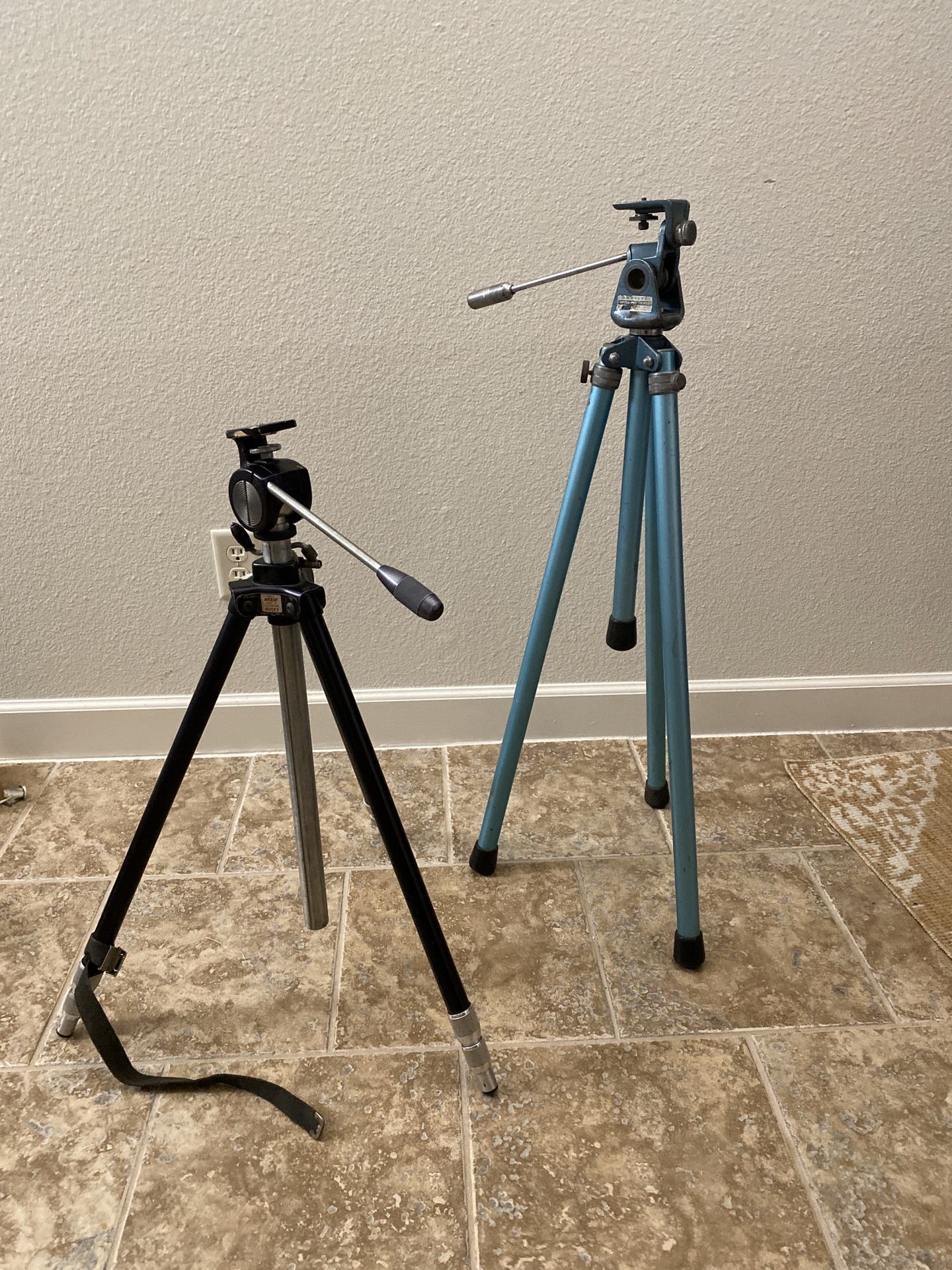 Pair Of Vintage Elevator Camera Tripods - Quick-Set and Graflex