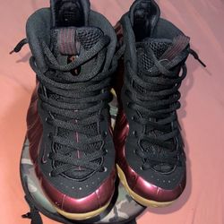 Nike Foamposite One Maroon
